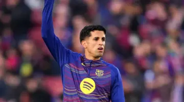 ما القنوات الناقلة لمباراة أوساسونا وبرشلونة في الدوري الإسباني 2025-2026؟ وكيف تشاهدها عبر الإنترنت؟